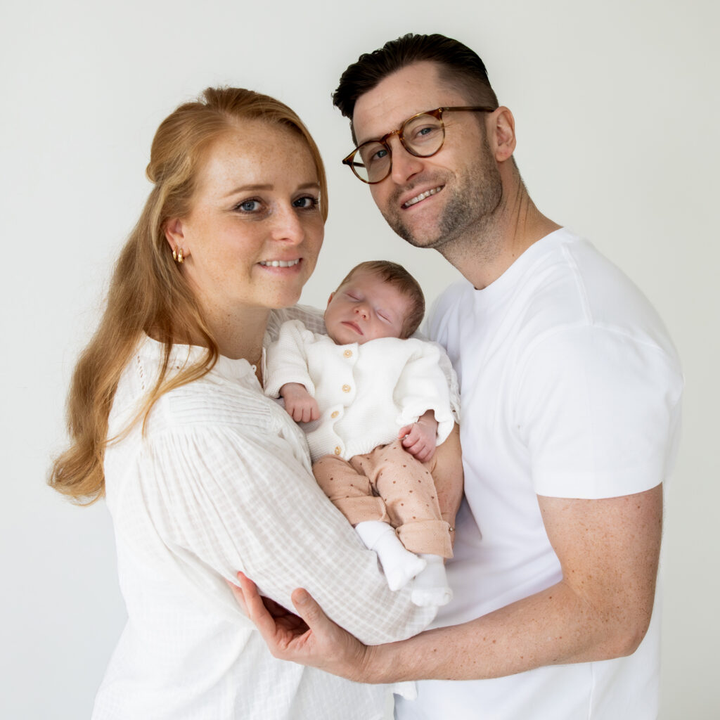 Newbornfotoshoot met gezin